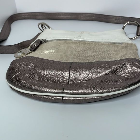 B Makowsky Bag Crossbody|Shoulder Bag Leather Slim Profile Crossbody Bag - Picture 4 of 15